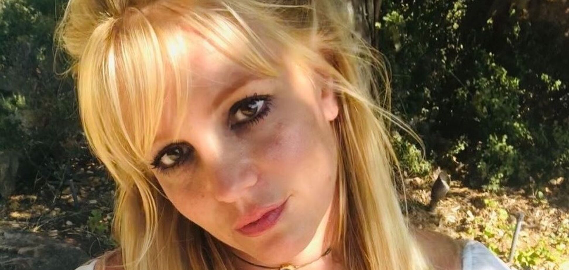 Бритни Спирс призналась в неспокойной жизни последние два года и извинилась перед фанатами