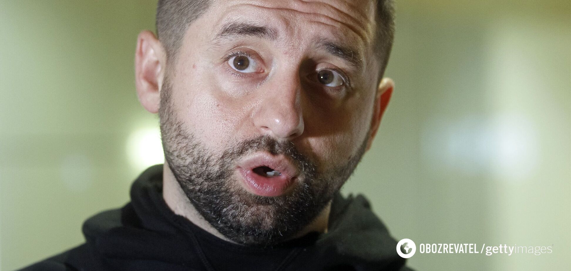 Арахамия назвал соавторов Конституции Украины 'дедами-мопедами'. Фото переписки