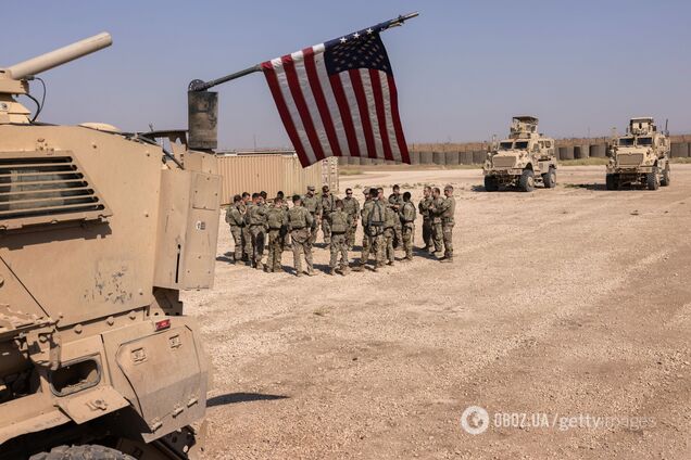 По американской военной базе в Сирии выпустили ракеты, военные США открыли огонь в ответ