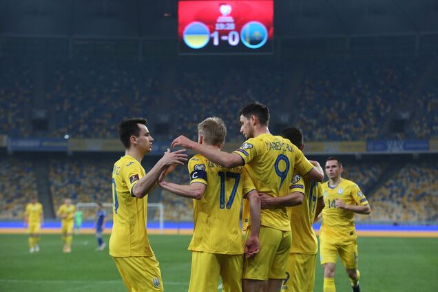 Збірна України з футболу