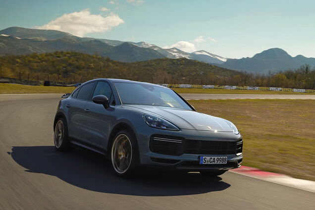 Porsche представил самую мощную версию Cayenne Turbo GT. Видео