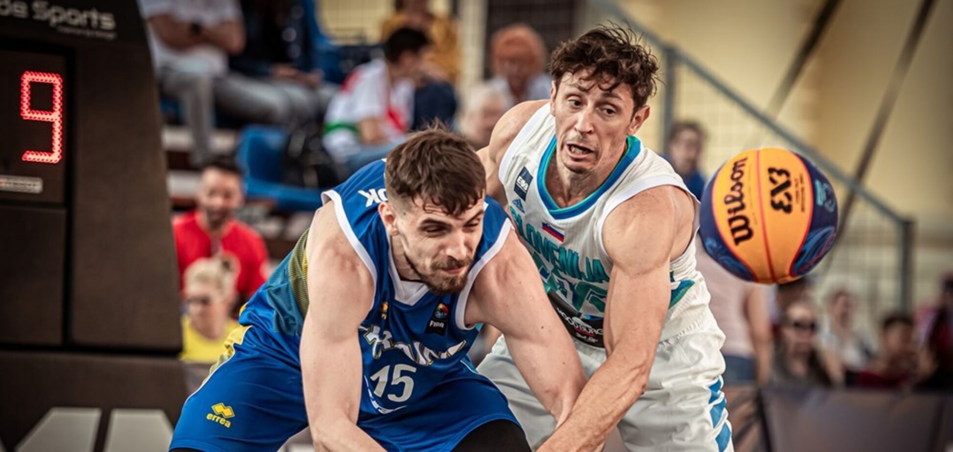 Антон Давидюк в матче против Словении