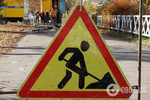 Коммунальщики проверяют трубы теплоносителей