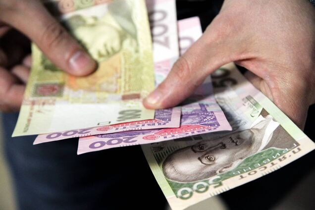 Украинцам вернули миллионы гривен за некачественные товары и услуги: озвучены цифры 