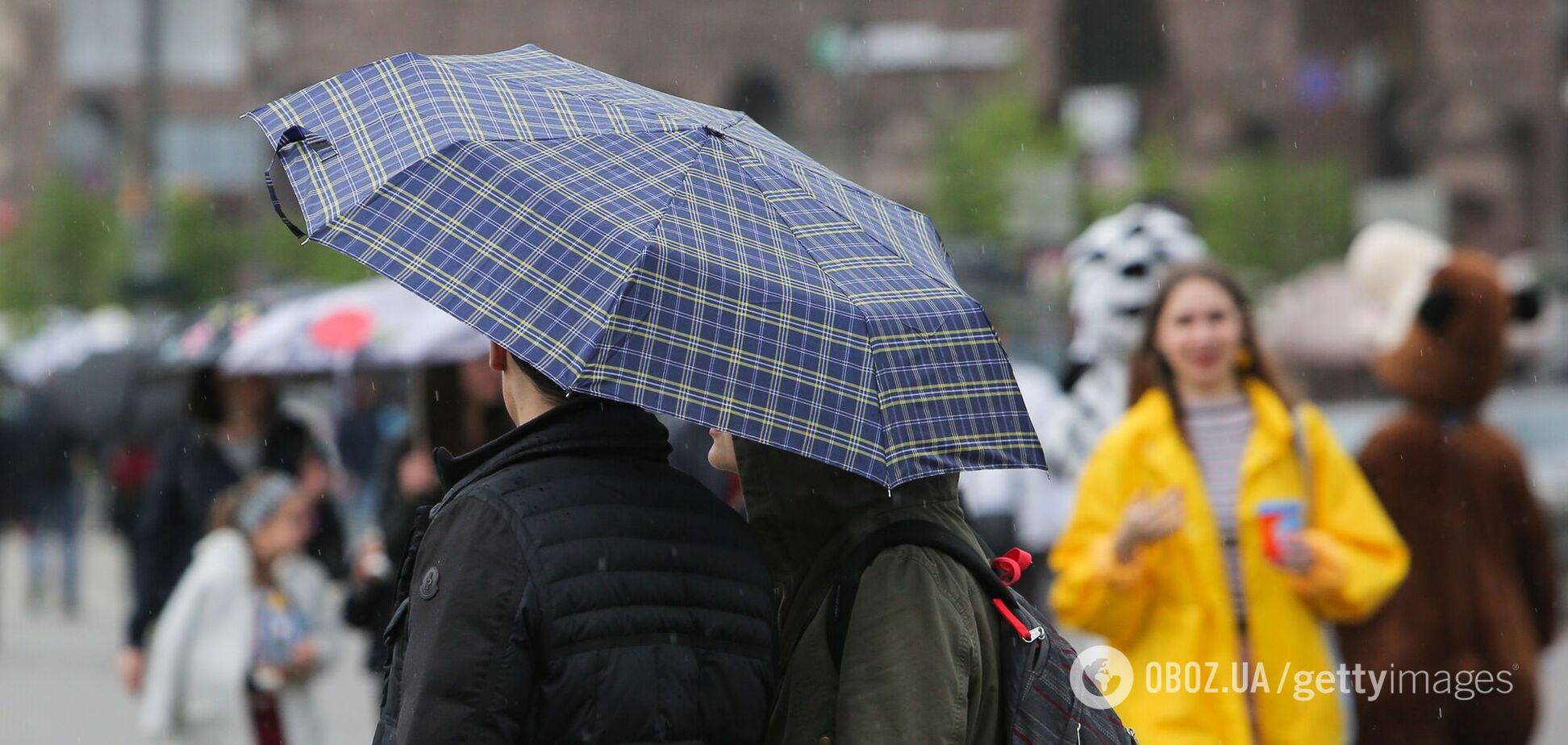 В Украину идут дожди с грозами: объявлено штормовое предупреждение. Карта