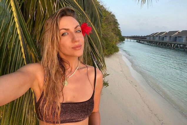 Леся Никитюк удивила фанатов фигурой в купальнике за 500 грн. Фото