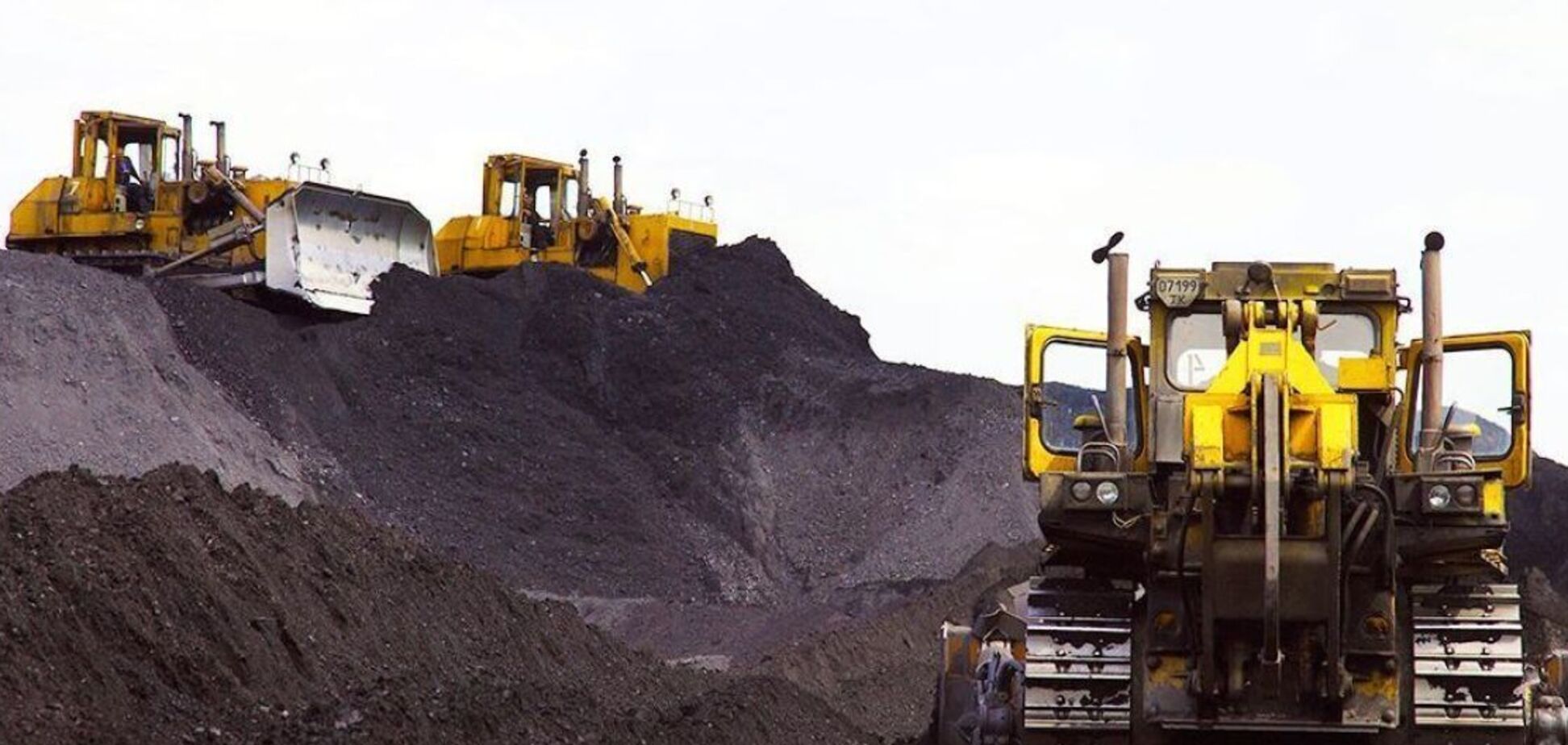 Ферросплавные заводы и НАБУ манипулируют судом в деле 'Роттердам+', – адвокат