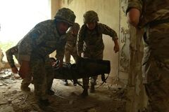 Вблизи Широкино оккупанты во время обстрела ранили украинского воина