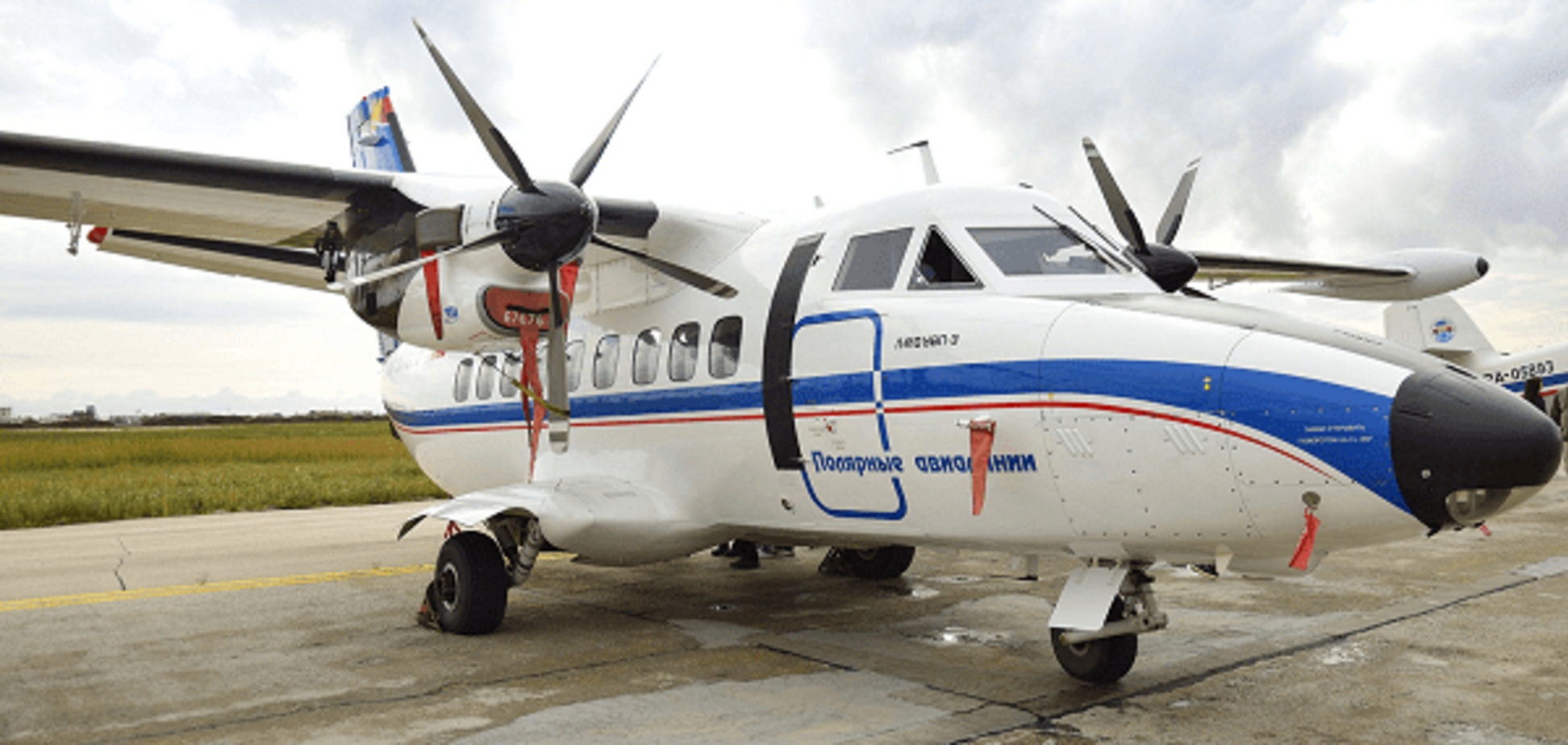 Пілот 'Полярних авіаліній' не взяв у літак дівчинку, яка потребувала термінової операції