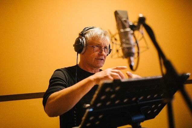 Одного з головних героїв анімації озвучив Станіслав Боклан.