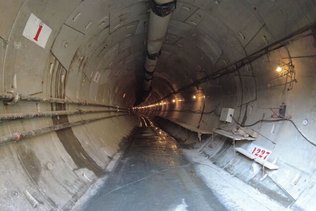 Тоннель почти готов: в Киеве показали, как идет строительство на Виноградарь. Видео