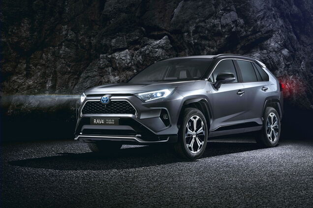 Названы ТОП-20 самых популярных кроссоверов и SUV в Украине