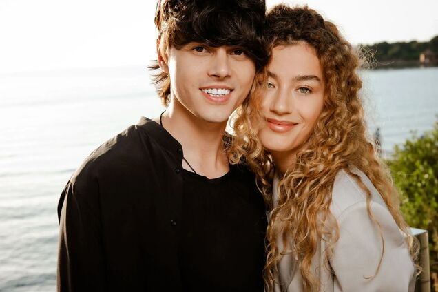 Мама певца ALEKSEEV откровенно рассказала об отношениях сына с солисткой 'ВИА Гры'