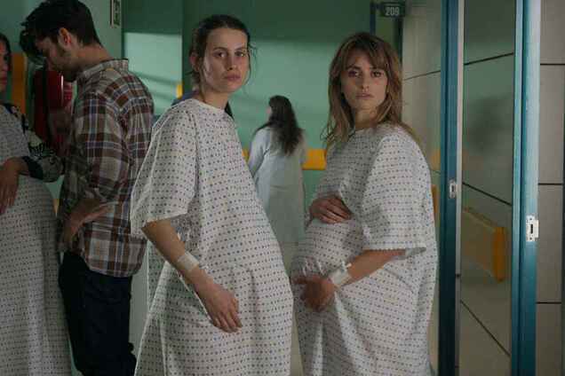 'Параллельные матери' откроют Венецианский кинофестиваль