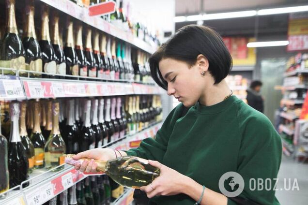 В Украине изменят правила торговли алкоголем и табачными изделиями