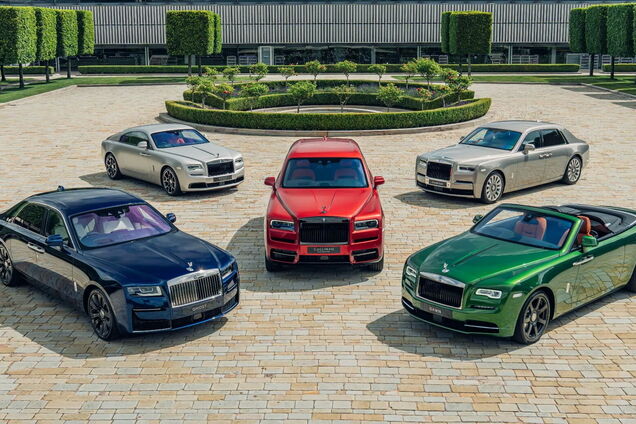 Заможні покупці переключилися на старі автомобілі