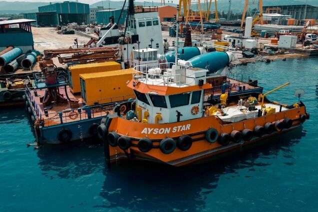 Из Турции в Украину отправился арсенал современной техники для строительства нового моста в Кременчуге