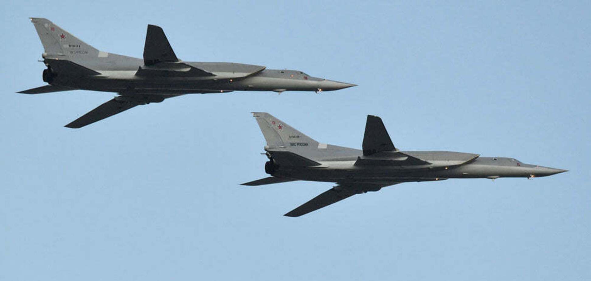 Росіяни на кредитній машині пруться в Крим, а там її змиває в море