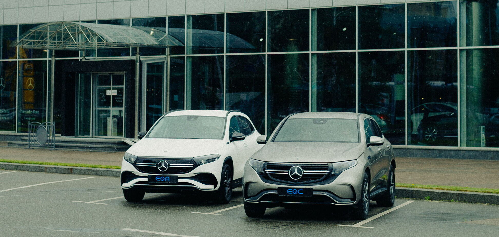 В Україні провели відеопрезентацію електрокросів Mercedes-Benz. Відео