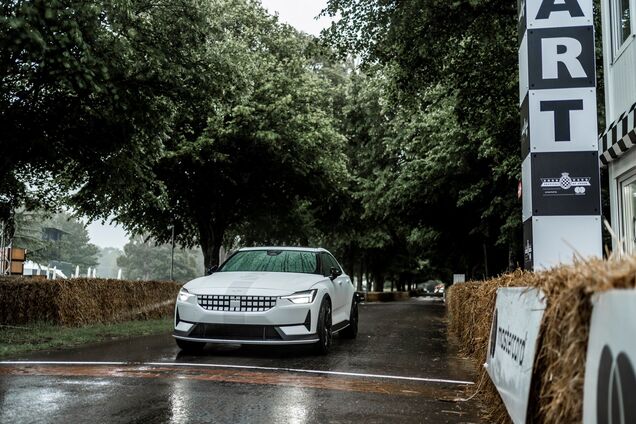 Polestar презентував 'заряджену' версію моделі Polestar 2