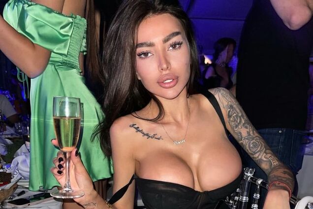 Украинская Ким Кардашьян похвасталась формами