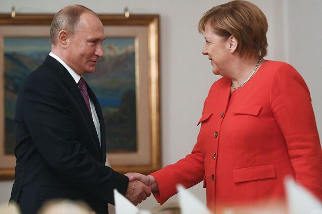 Приїзд Меркель в Москву очікується 20 серпня