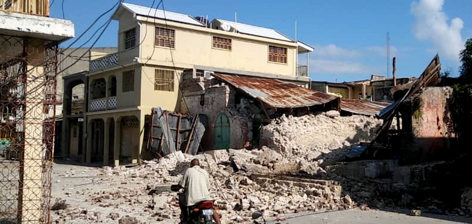 Землетрясение в Гаити