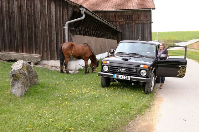 В Германии Lada Niva переделали в электромобиль