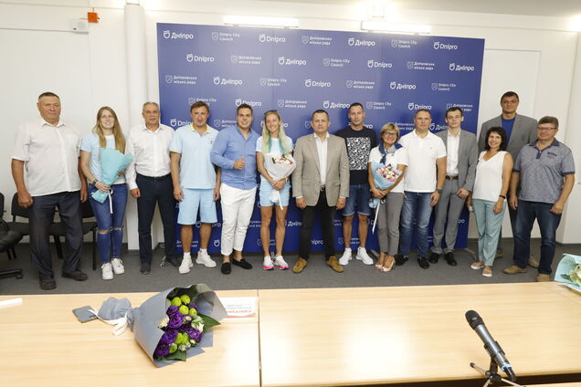 Днепровские спортсмены-участники Олимпийских игр в Токио получили денежные сертификаты