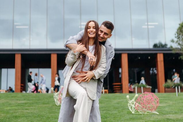 Еллерт привітав Мішину з річницею і показав відео