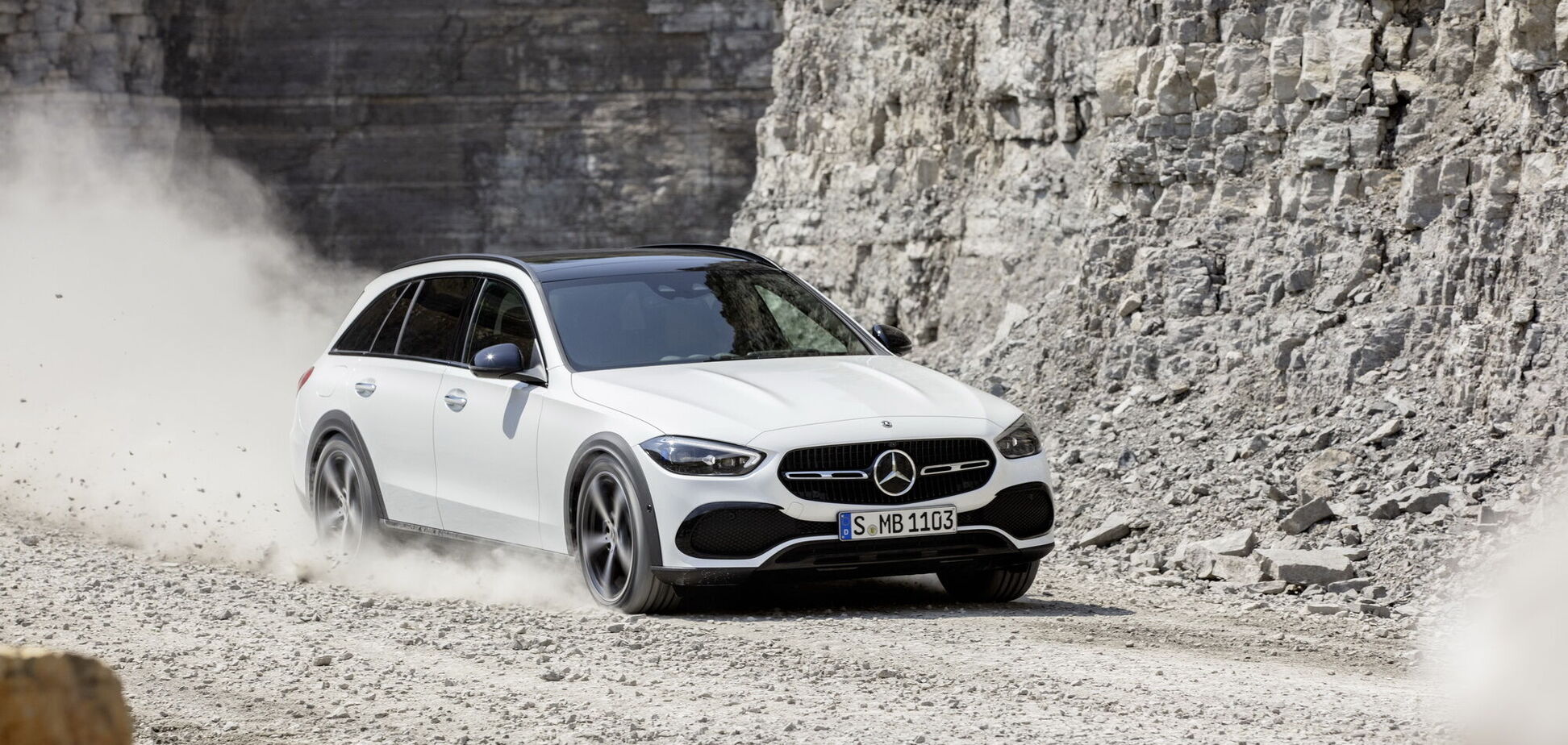Mercedes-Benz анонсував C-Class All-Terrain