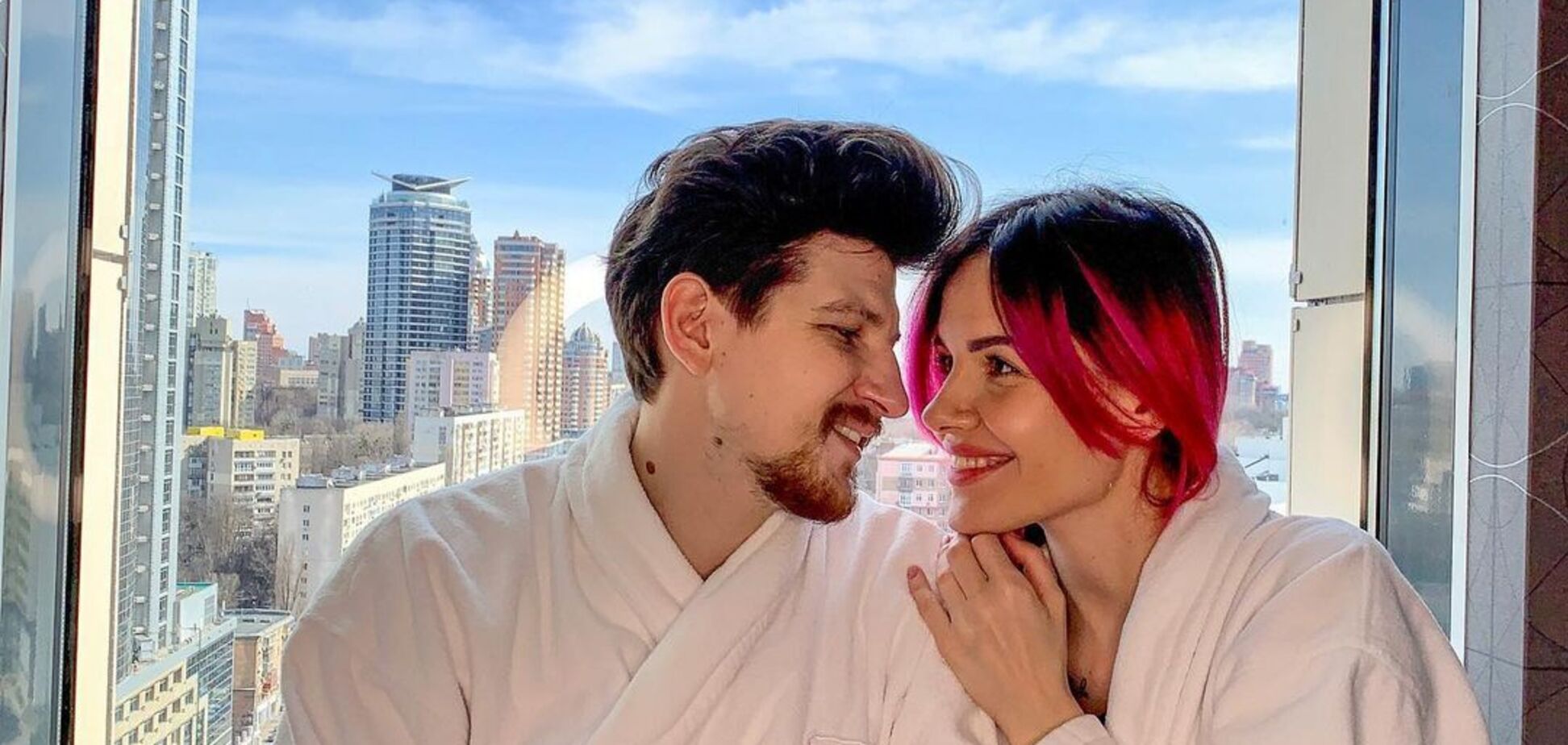 Муж MamaRika прокомментировал рождение сына