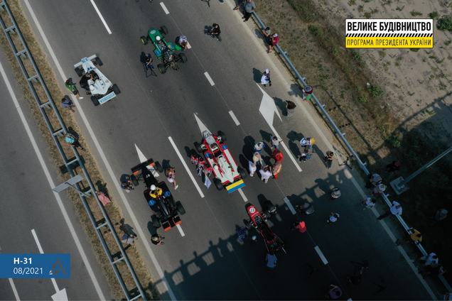 14-километровый участок трассы Н-31 выдержал тест гоночными болидами