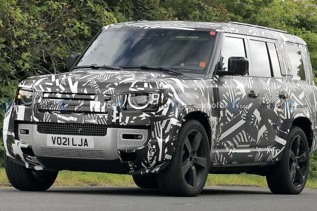 Длиннобазный Land Rover Defender будет крупнее G-Class