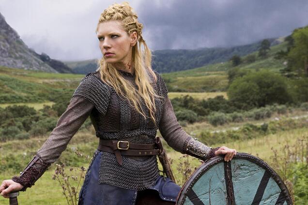 Зірка 'Вікінгів' прилетіла в Україну і відвідала Київ: як відреагували Нікітюк і Притула