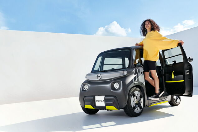Opel показал городской электромобиль Rocks-e