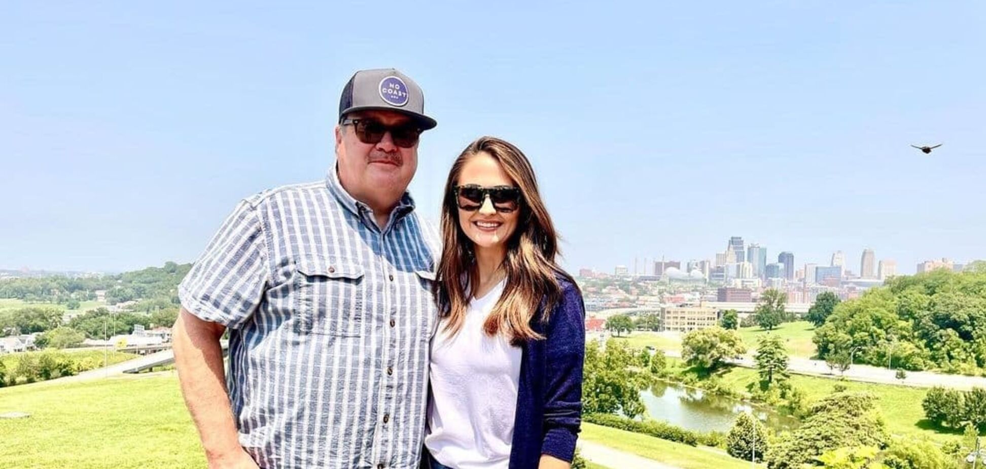 Звезда 'Американской семейки' отредактировал фото невесты