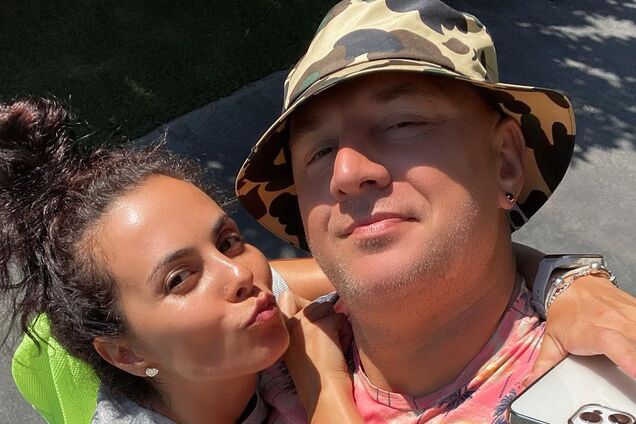 Потап із Каменських показали романтичні знімки з відпустки