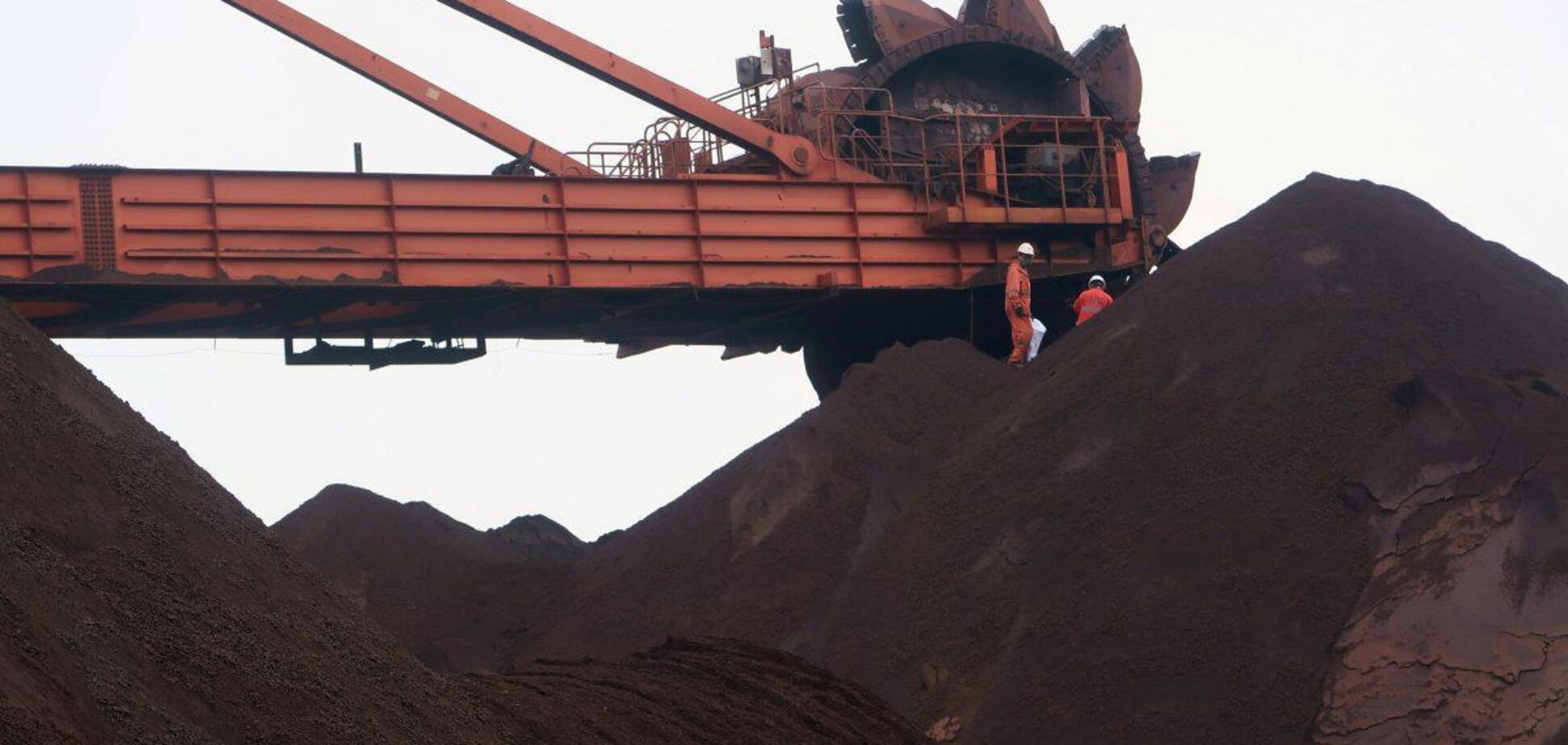 Руда стремится к отметке в $100/тонна: цена падает каждый день