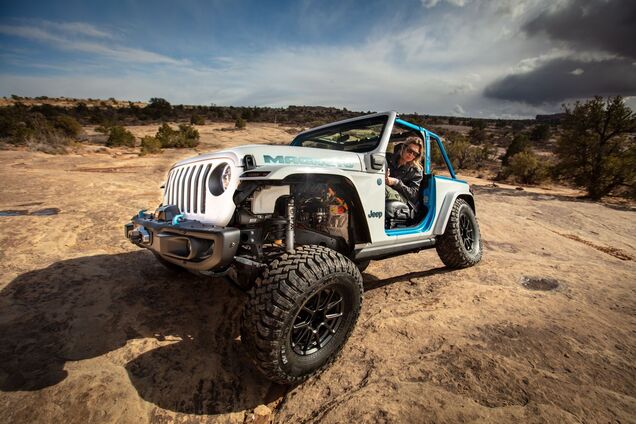 Перший електричний Jeep представлять у 2023 році