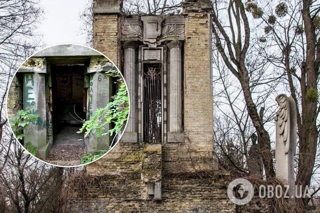 В Киеве на Байковом кладбище уничтожили уникальную ограду у входа в старинный склеп. Фото