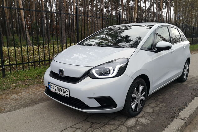Вариации на тему электричества: тестируем Honda Jazz