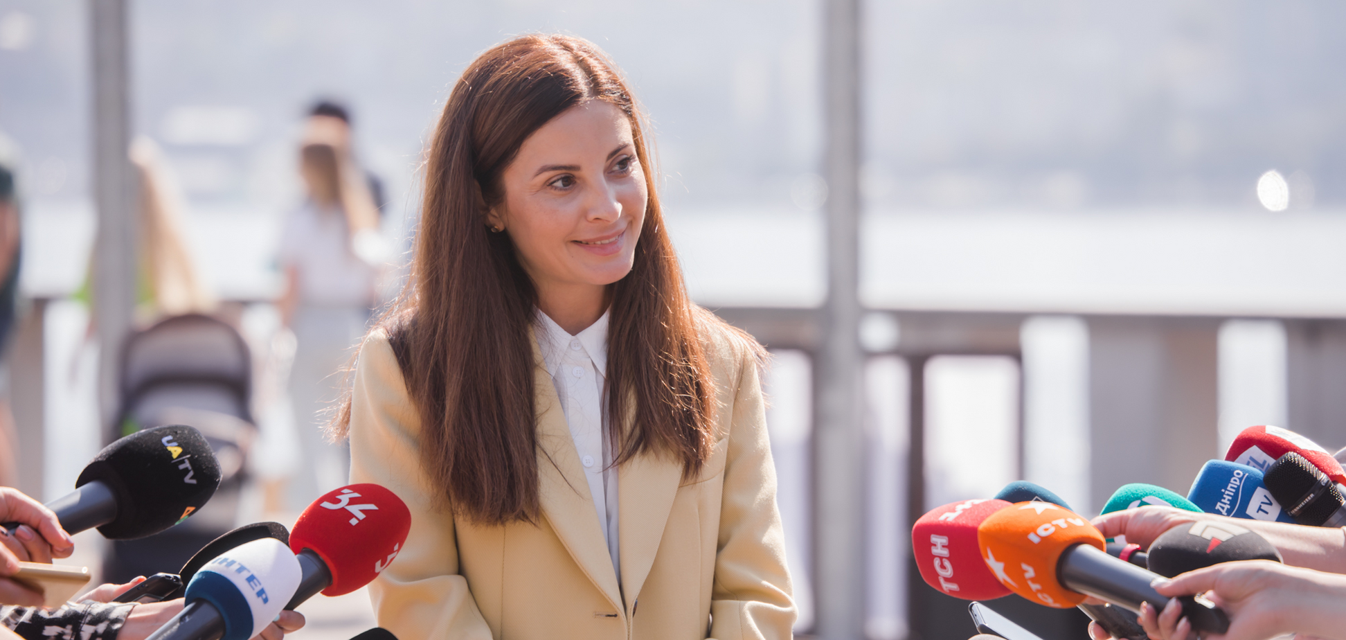 У Дніпрі відкрили скульптуру 'Звуки Міста' за ініціативи Альони Тимошенко