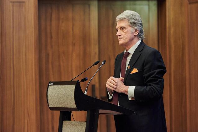 Ющенко выступил на первой конференции Украинской ассоциации платежных систем