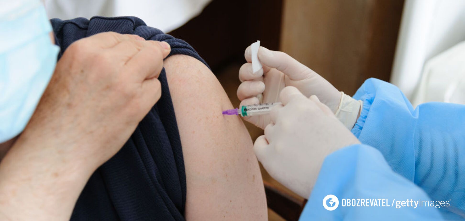 В Украине прививки от COVID-19 начнут делать на дому: кто сможет воспользоваться услугой