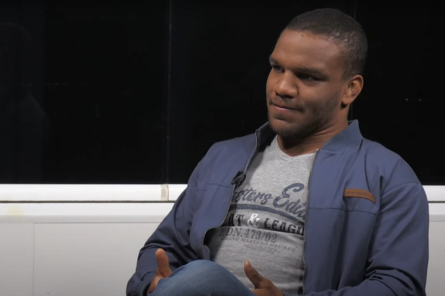 Беленюк пояснил, почему полиция закрыла дело о расистских оскорблениях