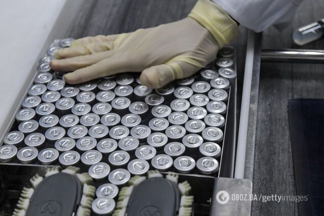 Украина получила еще 159 тыс. доз препарата CoronaVac: как продвигается кампания по вакцинации