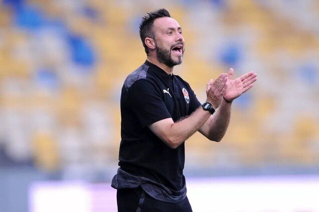 Роберто Де Дзербі