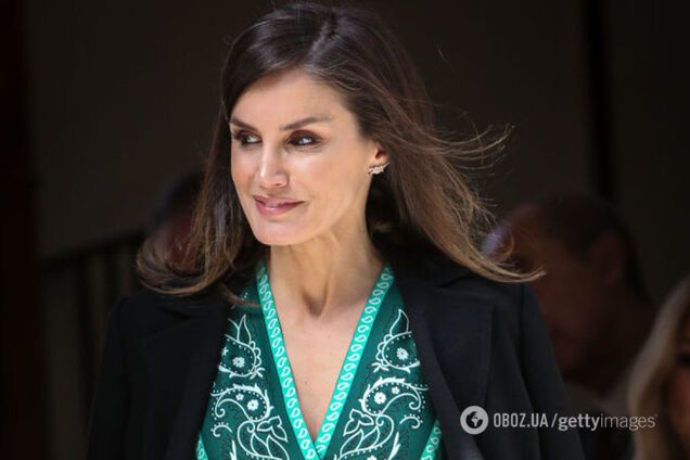 Королева Летиция засветилась в модных туфлях за 9 тысяч грн. Фото