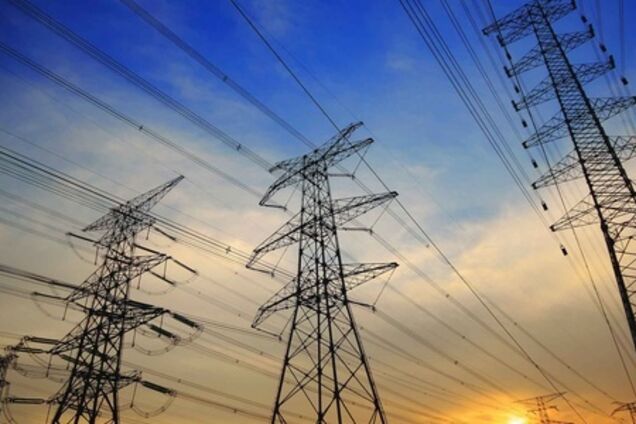 Операторы энергосетей объяснили, зачем 'планово' выключают свет